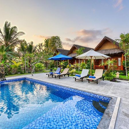 Rr Cottage Sakti Exterior photo