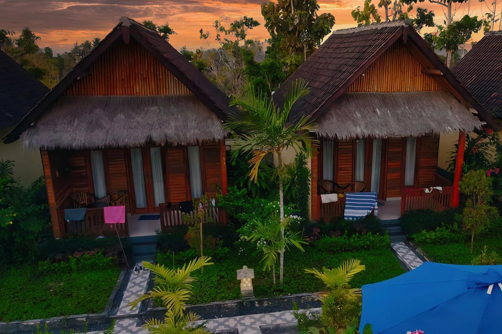 Rr Cottage Sakti Exterior photo